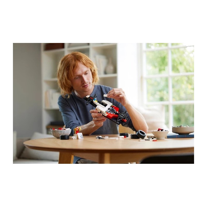McLaren MP4/4 & Ayrton Senna 10330 Lego Icons